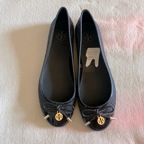 Tory Burch Shoes - Tory Burch gelly rubber flats